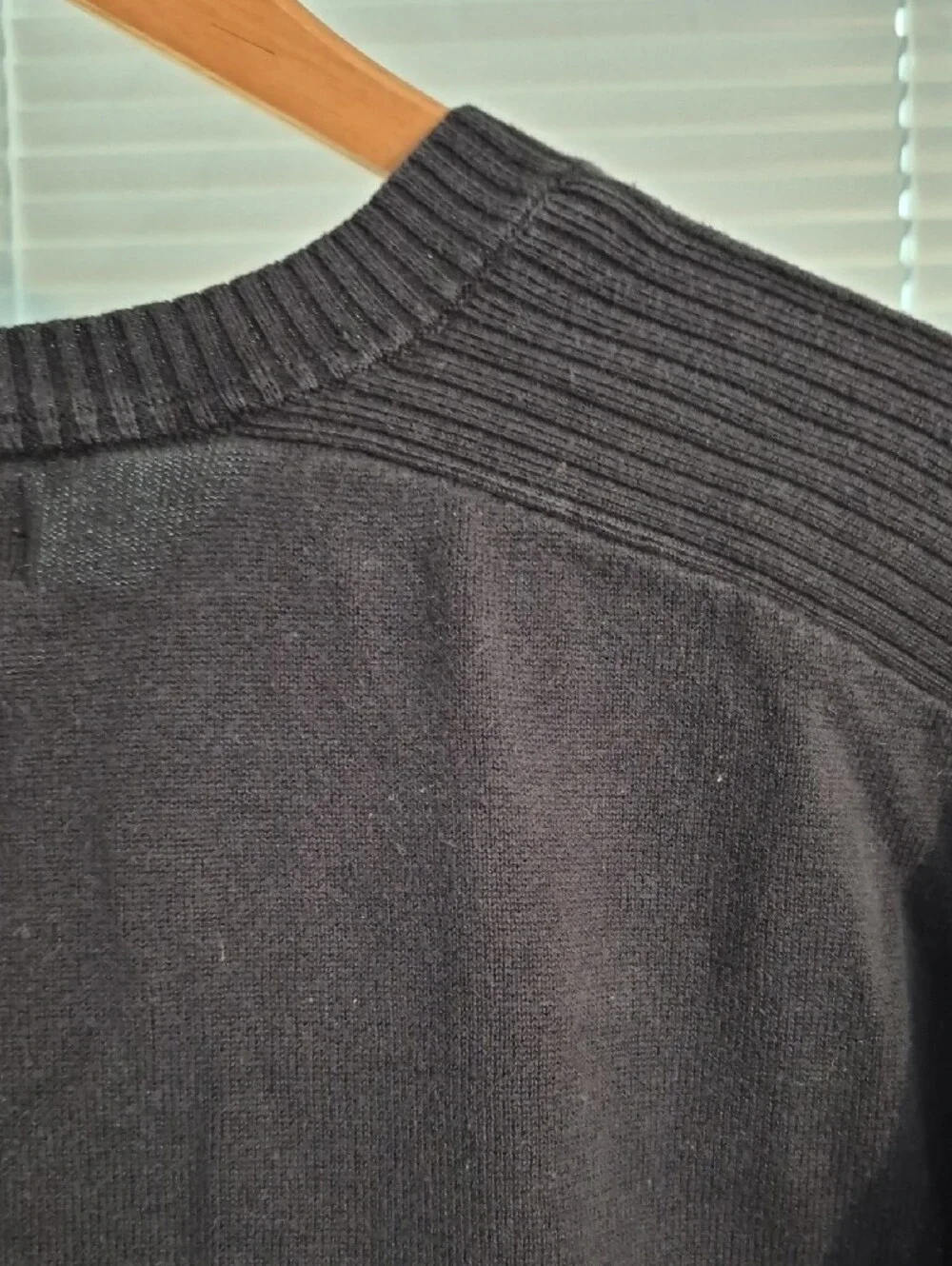 Banana Republic simple black